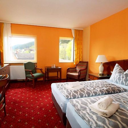 Hotel Neustadter Hof Titisee-Neustadt Ngoại thất bức ảnh